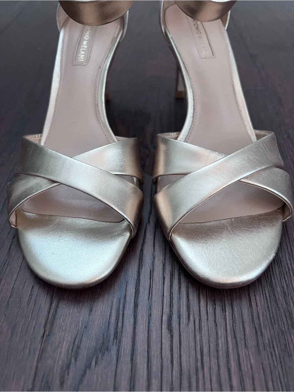Antonio Melani Champagne Gold Criss Cross Toe Heels Size 6.5
